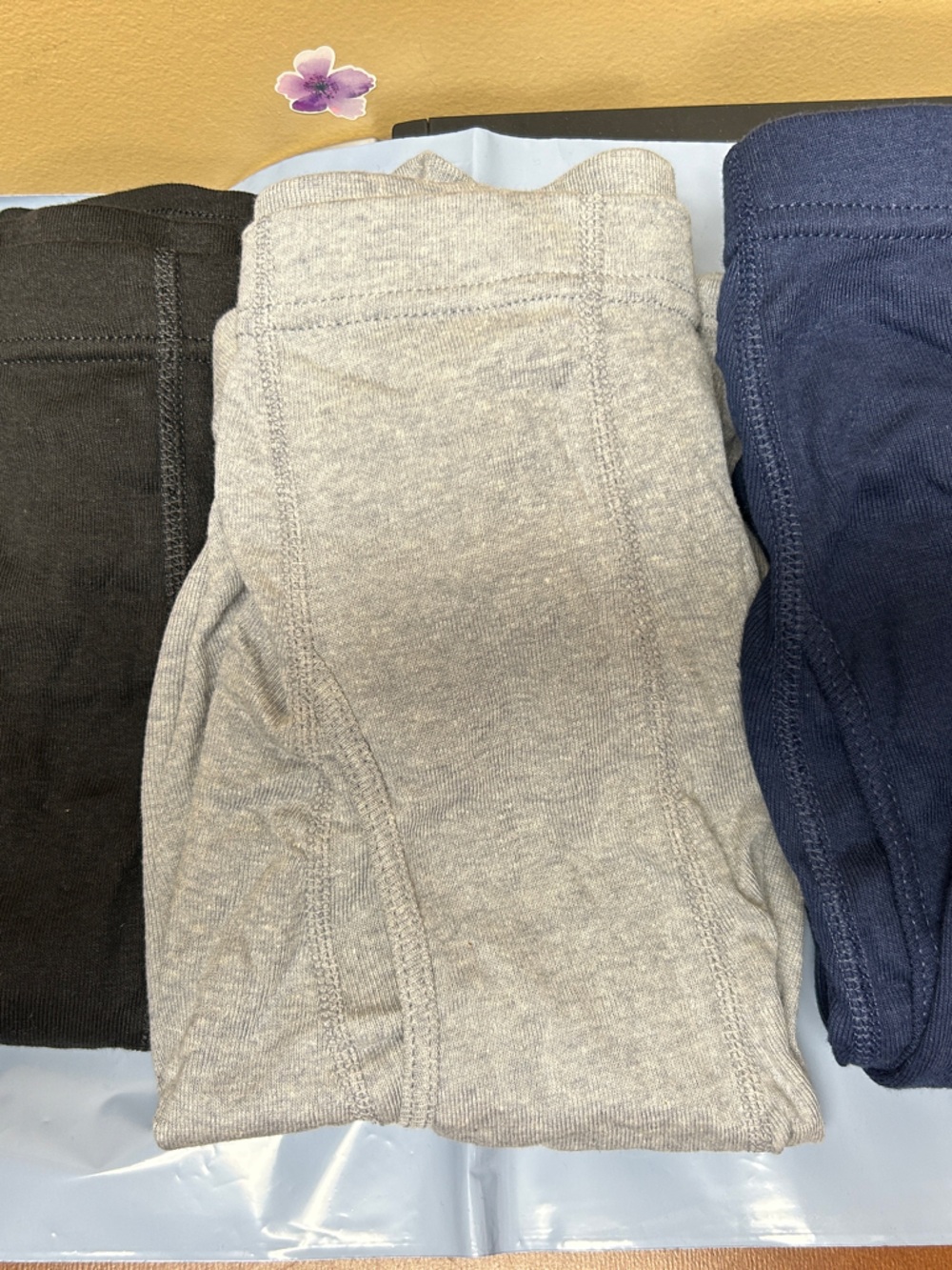 3 Pair Mens Hanes Boxers-Black, Heather Gray, Navy-3 XL-NWOT